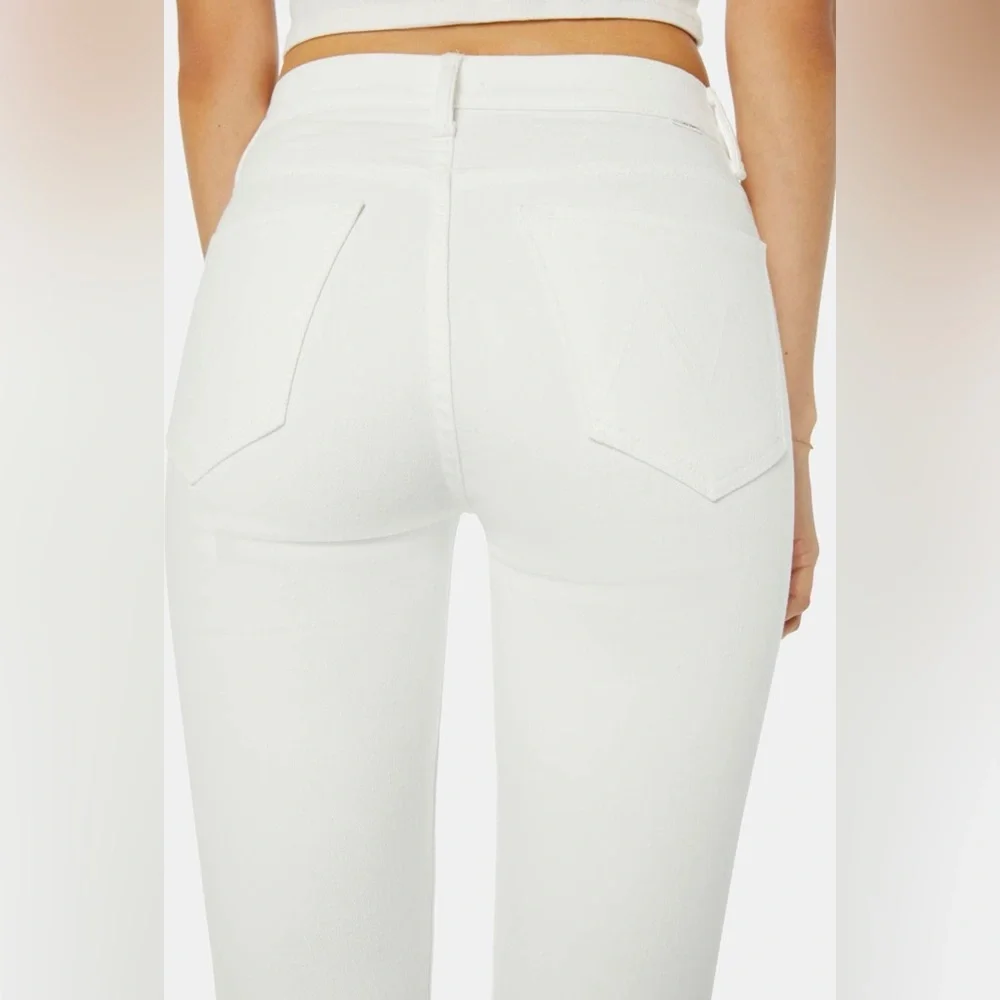 Mother Hi-Waist Capri Jeans. Ladies 32 - Picture 4 of 16